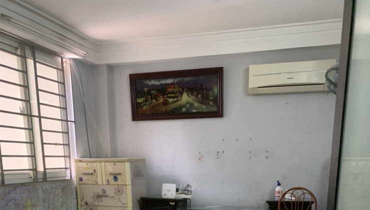 CHO THUÊ MBKD CÀ PHÊ, TRÀ SỮA PHỐ TRƯƠNG CÔNG GIAI, 90M2, MT 14M - 40 TRIỆU